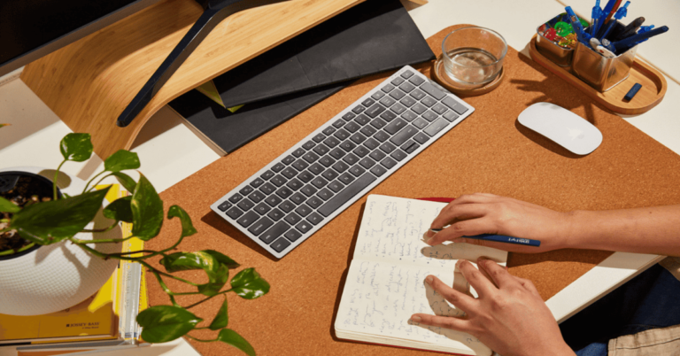 How to Maintain Work-Life Balance While Working from Home